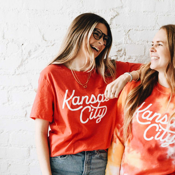 Kansas City Script T-Shirt - Red – Revel Boutique